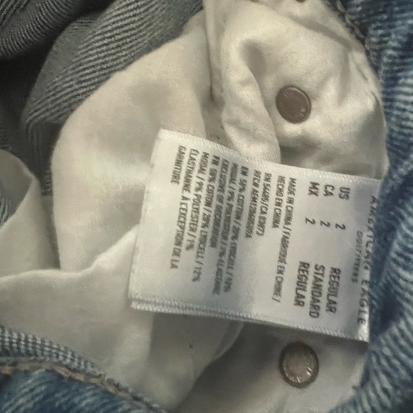 AMERICAN EAGLE HIGHEST RISE 90S BOYFRIEND JEANS - Picture 4 of 4